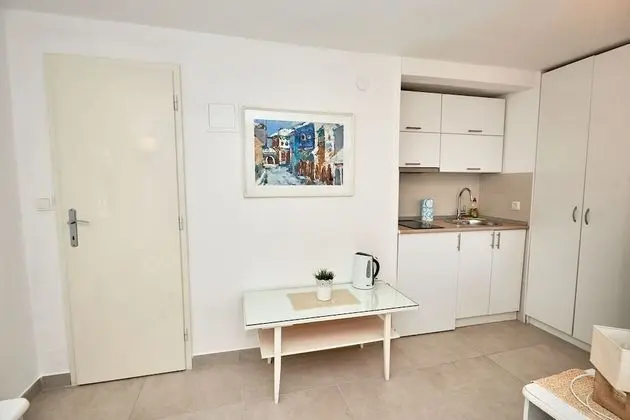 Stüdyo (Sea front - free parking - A5(2))