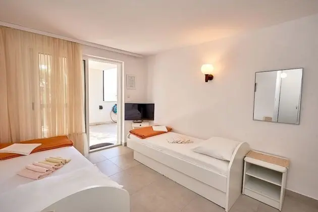 Stüdyo (Sea front - free parking - A5(2))