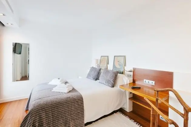 Villa, 5 Yatak Odası, Kişiye Özel Havuzlu, Deniz Manzaralı