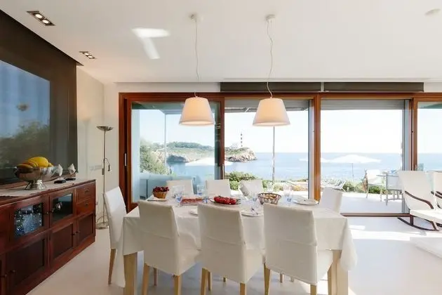 Villa, 5 Yatak Odası, Kişiye Özel Havuzlu, Deniz Manzaralı