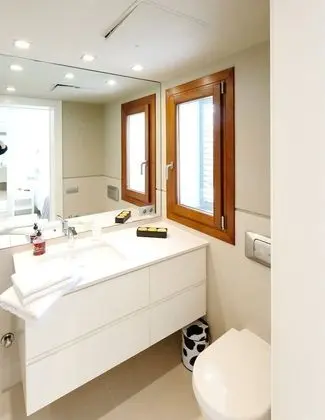 Villa, 5 Yatak Odası, Kişiye Özel Havuzlu, Deniz Manzaralı