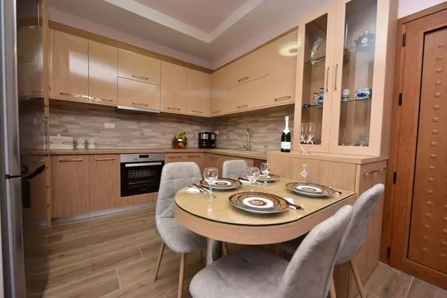 Deluxe Villa