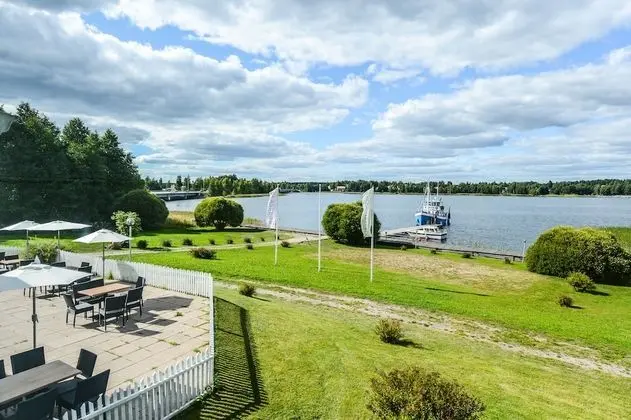 Tek Büyük veya İki Ayrı Yataklı Oda, Balkon, Deniz Manzaralı (Plus)