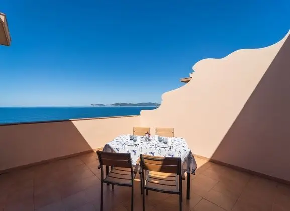 Apart Daire, Özel Banyo, Deniz Manzaralı (Sea front terrace )