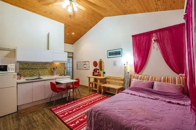 Oda (Couple room (white))