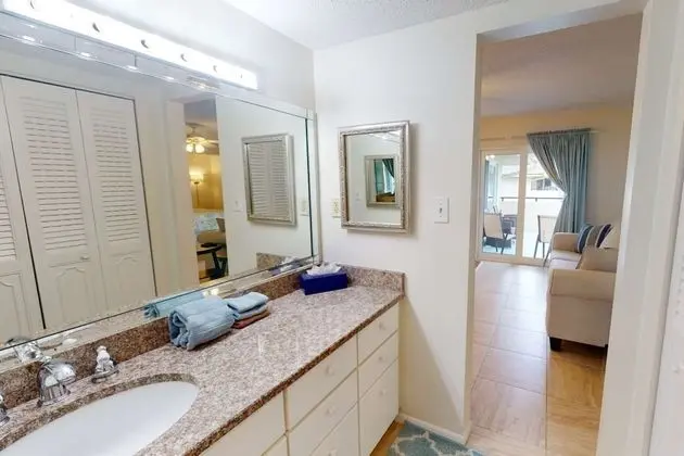 Daire (Sea Village Gulf Views 2nd Floor Cond)