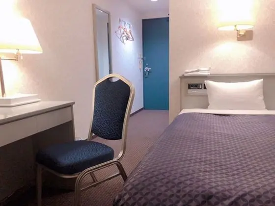 Tek Kişilik Oda, Sigara İçilmez, Dağ Manzaralı