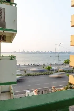 Deluxe Partial Sea View Balcony Room