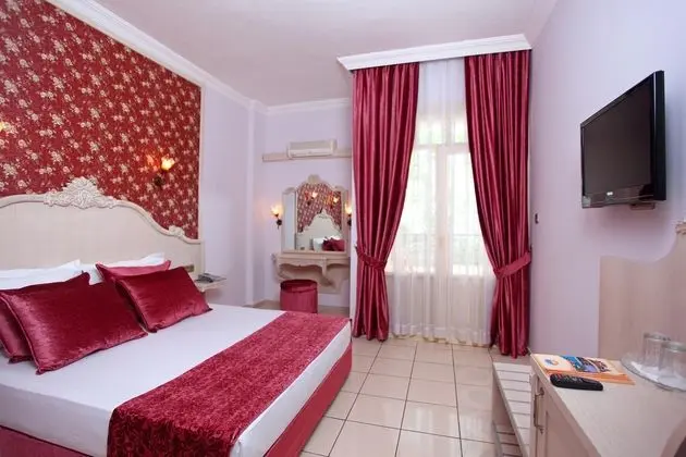 https://images.etstur.com/files/images/hotelImages/TR/218322/l/Seagull-Hotel-Genel-359796.jpg