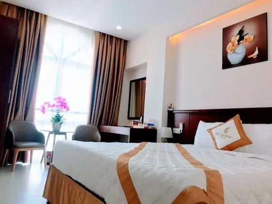 Deluxe Tek Büyük Yataklı Oda