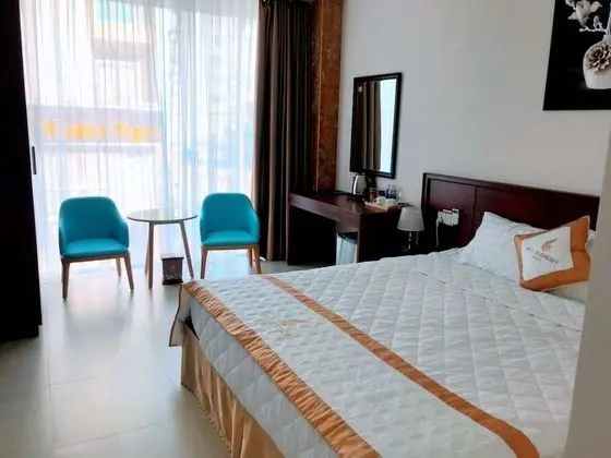 Deluxe Tek Büyük Yataklı Oda