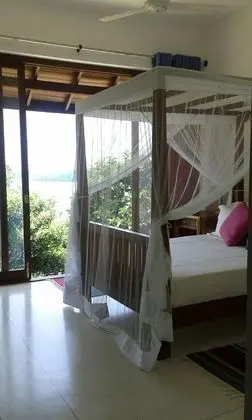 Luxury Villa, 4 Yatak Odası, Havuz Kullanımı, Göl Manzaralı