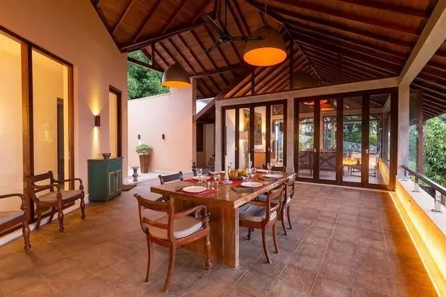 Luxury Villa, 4 Yatak Odası, Havuz Kullanımı, Göl Manzaralı