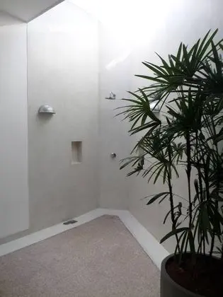 Premium Tek Büyük Yataklı Oda, 1 Çift Kişilik Yatak, Özel Banyo, Kısmi Göl Manzaralı