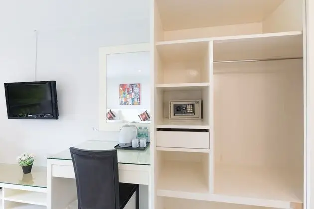 Deluxe Tek Büyük Yataklı Oda, 1 Çift Kişilik Yatak, Deniz Manzaralı