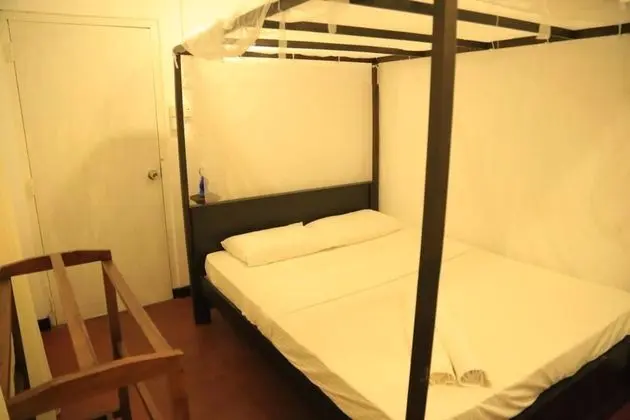 Deluxe Tek Büyük Yataklı Oda (With Fan)