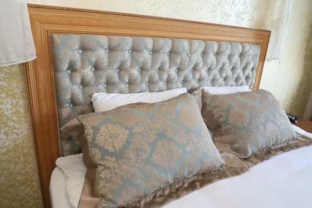 Double Room with Balcony and Sea View