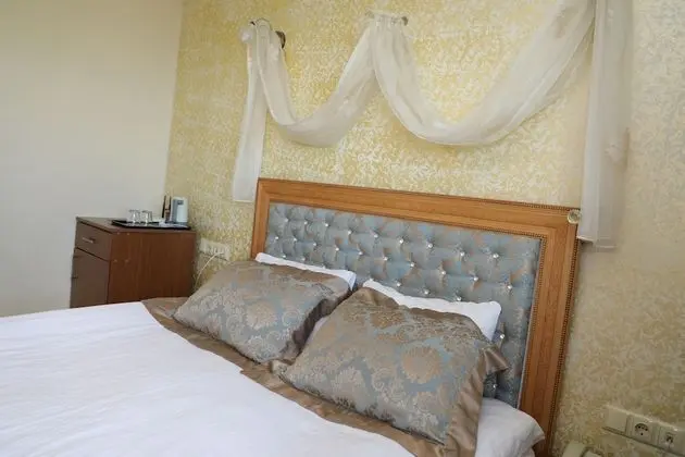 Double Room with Balcony and Sea View