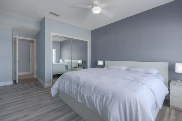 Daire (Sea La Vie Beach  Oceanfront Patio Pe)