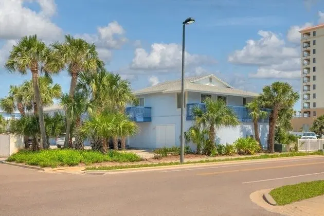 Daire (Sea La Vie Beach  Oceanfront Patio Pe)