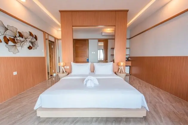 Ocean Suite Room