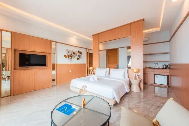 Ocean Suite Room