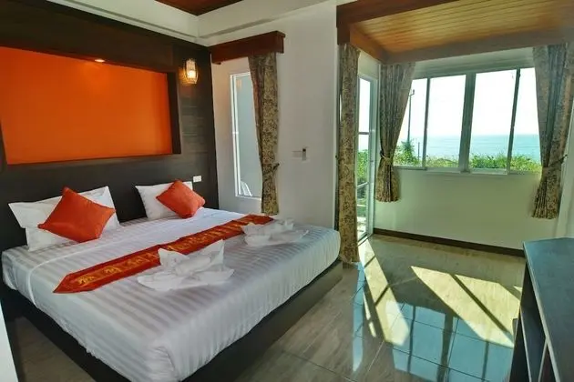 Deluxe Double Bed With Balcony and Sea View