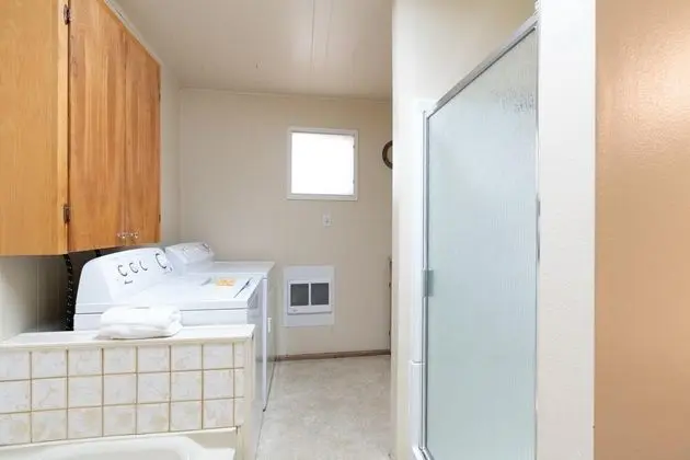 Ev, 2 Büyük (Queen) Boy Yatak (Sea Lion Crossing)