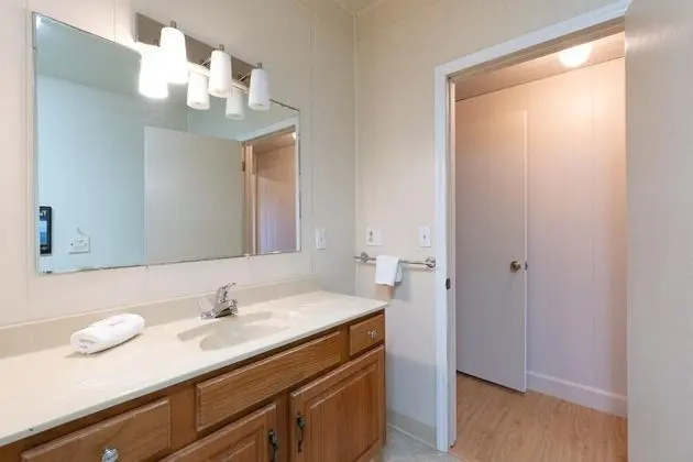 Ev, 2 Büyük (Queen) Boy Yatak (Sea Lion Crossing)