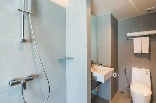 Me Room Tree with Shower