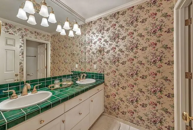 Oda (Waterfront View Queen Room)