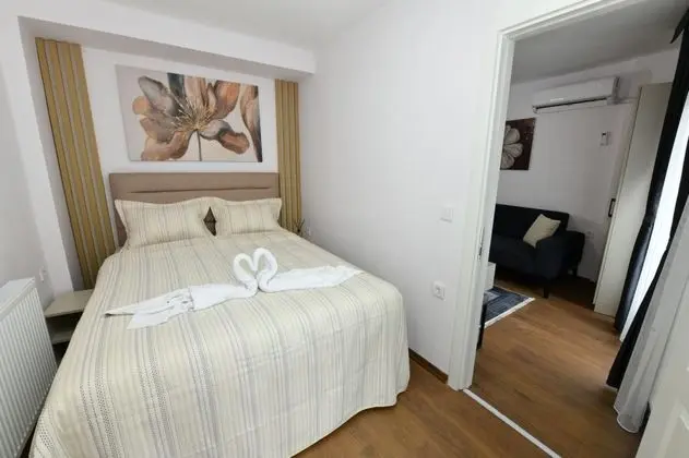 Apartment, Bahçe Manzaralı, Mutfaklı