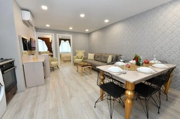 Suite, Bahçe Manzaralı, Mutfaklı