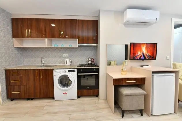 Suite, Bahçe Manzaralı, Mutfaklı