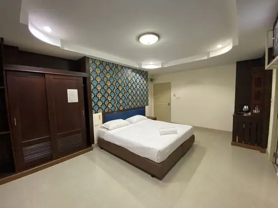 Deluxe Tek Büyük Yataklı Oda