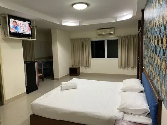 Deluxe Tek Büyük Yataklı Oda