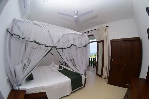 Deluxe Tek Büyük veya İki Ayrı Yataklı Oda, 1 Yatak Odası, Deniz Manzaralı, Denize Bakan