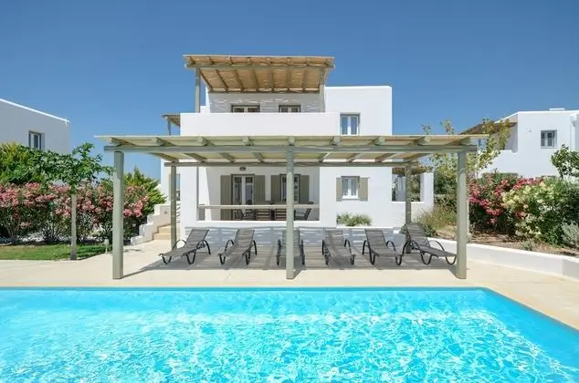 Grand Villa, 5 Yatak Odası, Kişiye Özel Havuzlu, Deniz Manzaralı