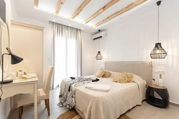 Grand Villa, 5 Yatak Odası, Kişiye Özel Havuzlu, Deniz Manzaralı