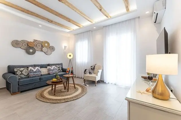 Grand Villa, 5 Yatak Odası, Kişiye Özel Havuzlu, Deniz Manzaralı
