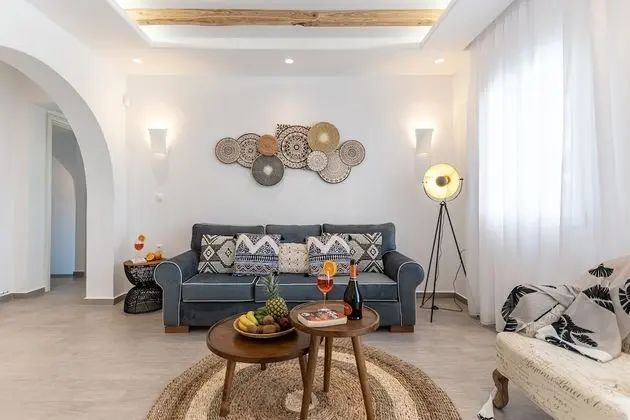 Grand Villa, 5 Yatak Odası, Kişiye Özel Havuzlu, Deniz Manzaralı
