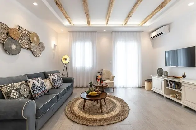 Grand Villa, 5 Yatak Odası, Kişiye Özel Havuzlu, Deniz Manzaralı