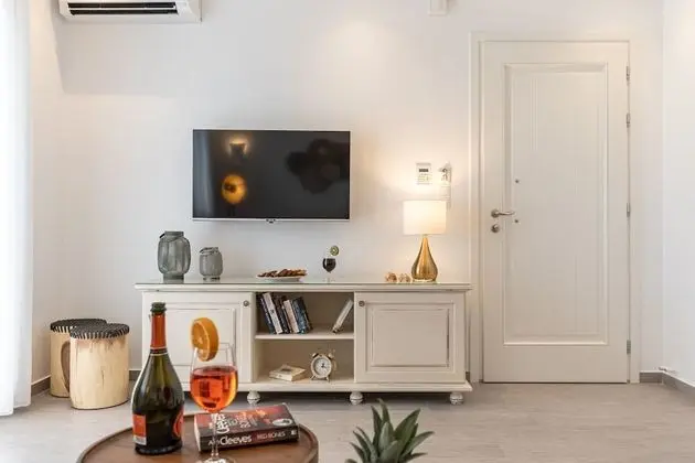 Grand Villa, 5 Yatak Odası, Kişiye Özel Havuzlu, Deniz Manzaralı