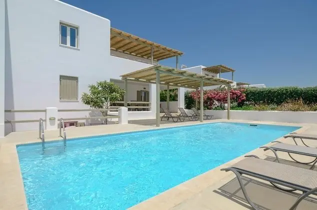 Grand Süit, 3 Yatak Odası, Kişiye Özel Havuzlu, Kısmi Deniz Manzaralı
