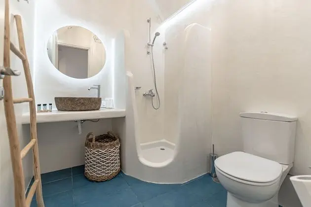 Grand Süit, 3 Yatak Odası, Kişiye Özel Havuzlu, Kısmi Deniz Manzaralı
