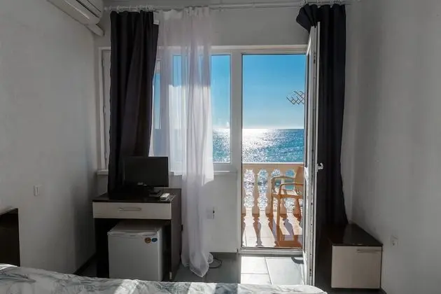 Tek Büyük Yataklı Oda, Balkon, Deniz Manzaralı
