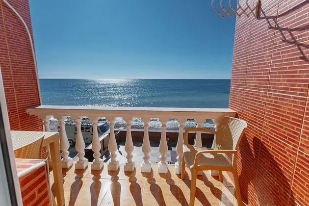 Tek Büyük Yataklı Oda, Balkon, Deniz Manzaralı