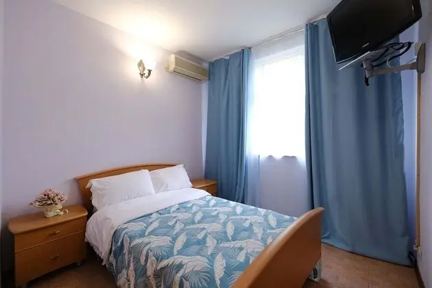 Tek Büyük Yataklı Oda, Deniz Manzaralı