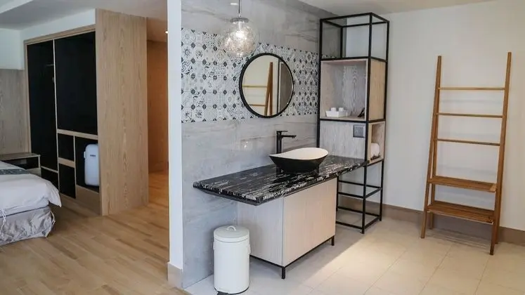 Deluxe Tek Büyük veya İki Ayrı Yataklı Oda, Dağ Manzaralı (King OR Double beds)