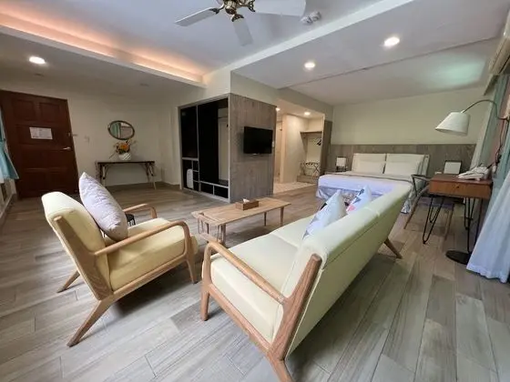 Deluxe Tek Büyük veya İki Ayrı Yataklı Oda, Dağ Manzaralı (King OR Double beds)